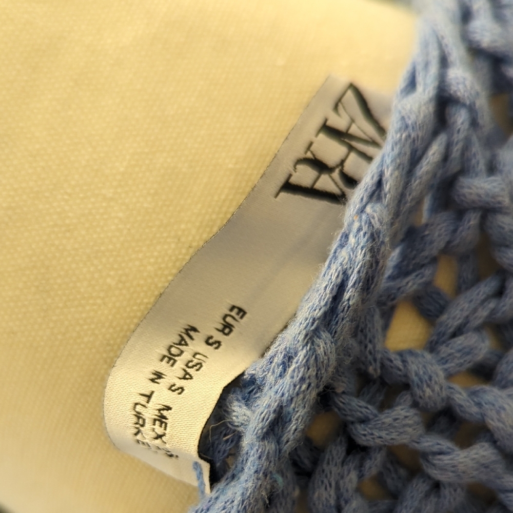 Zara | Soft Blue Chunky Knit Cardigan with Gold Buttons - Picture 4 of 7